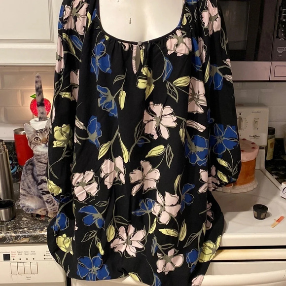 P womens Ebro floral 3/4 sleeve plus size top 4X. - Picture 1 of 4